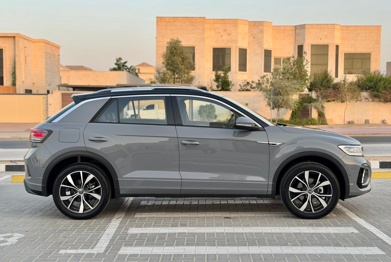  RENT   VOLKSWAGEN T-ROC       IN DUBAI